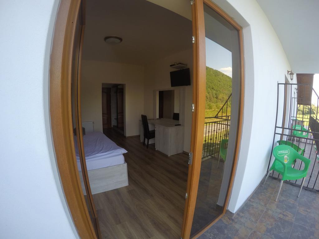 Pensiune Marginimea Sibiului Orlat Buitenkant foto